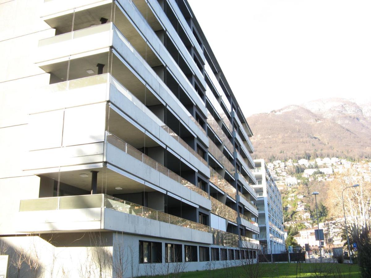 Residenza Vivian Deluxe Apartments Локарно Екстериор снимка