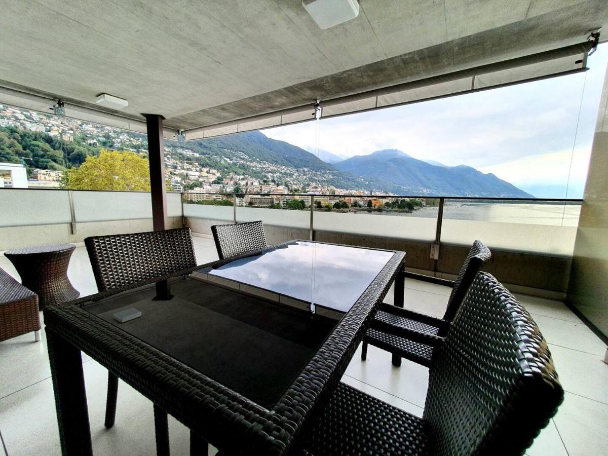 Residenza Vivian Deluxe Apartments Локарно Екстериор снимка