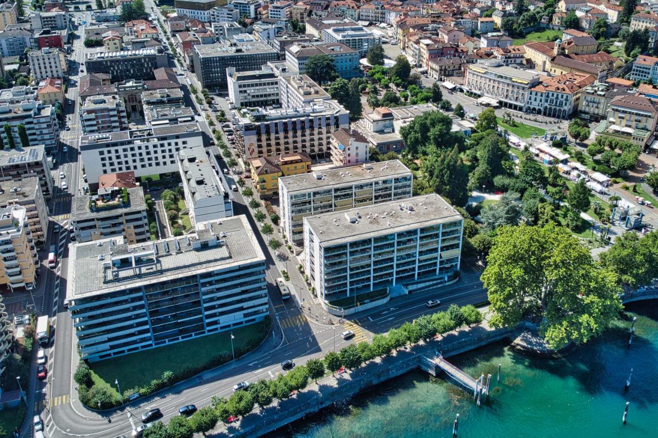 Residenza Vivian Deluxe Apartments Локарно Екстериор снимка