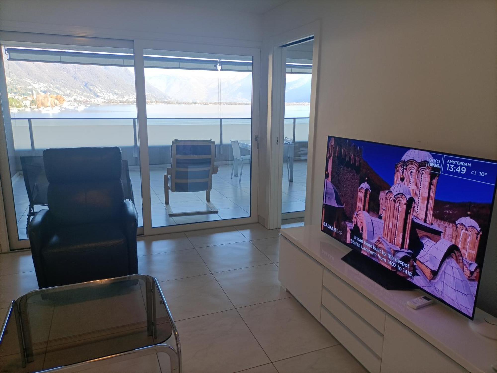 Residenza Vivian Deluxe Apartments Локарно Екстериор снимка
